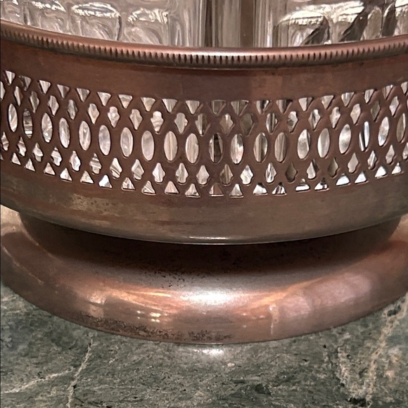 Wales of Sheffield Vintage Silverplate Cut Glass Cruet Set Made in Italy - Picture 16 of 16